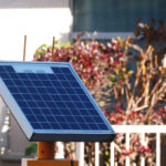 設置できない屋根？太陽光発電の代替案と活用方法