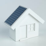 太陽光発電って安全？クリーンエネルギーの利用と安全対策