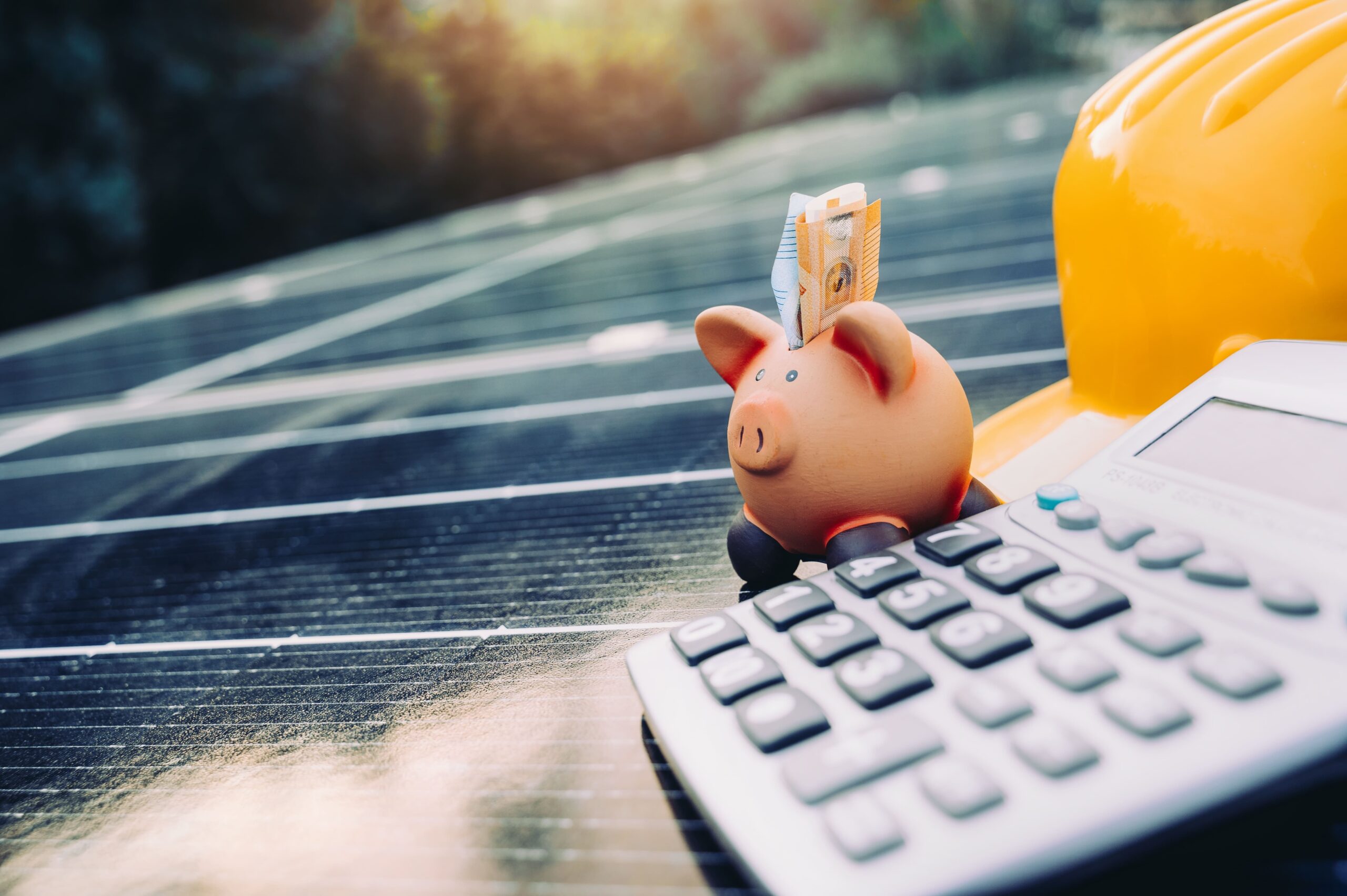 太陽光パネルの交換にかかる費用はどのくらい？